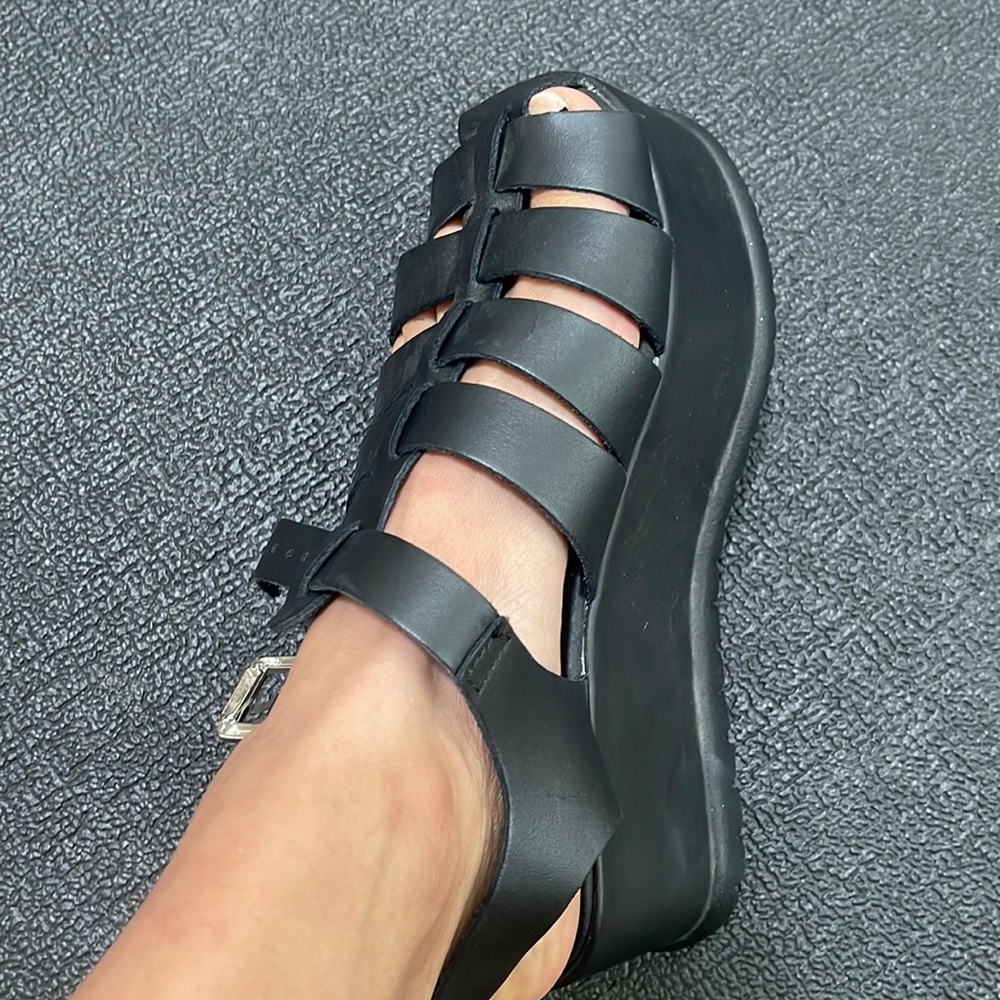 Fisherman Sandals - Black Platform - (Jelly) Leather